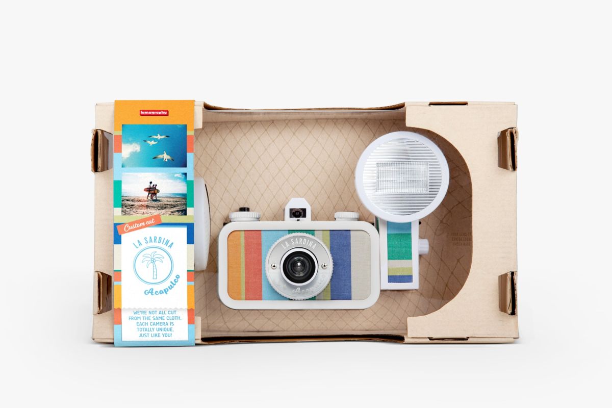 La Sardina Camera & Flash Acapulco Caleta – Lincoln Camera Shop
