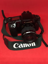 将图片加载到图库查看器，Canon Elan 35mm Film Camera with Canon 35-80mm Zoom Lens