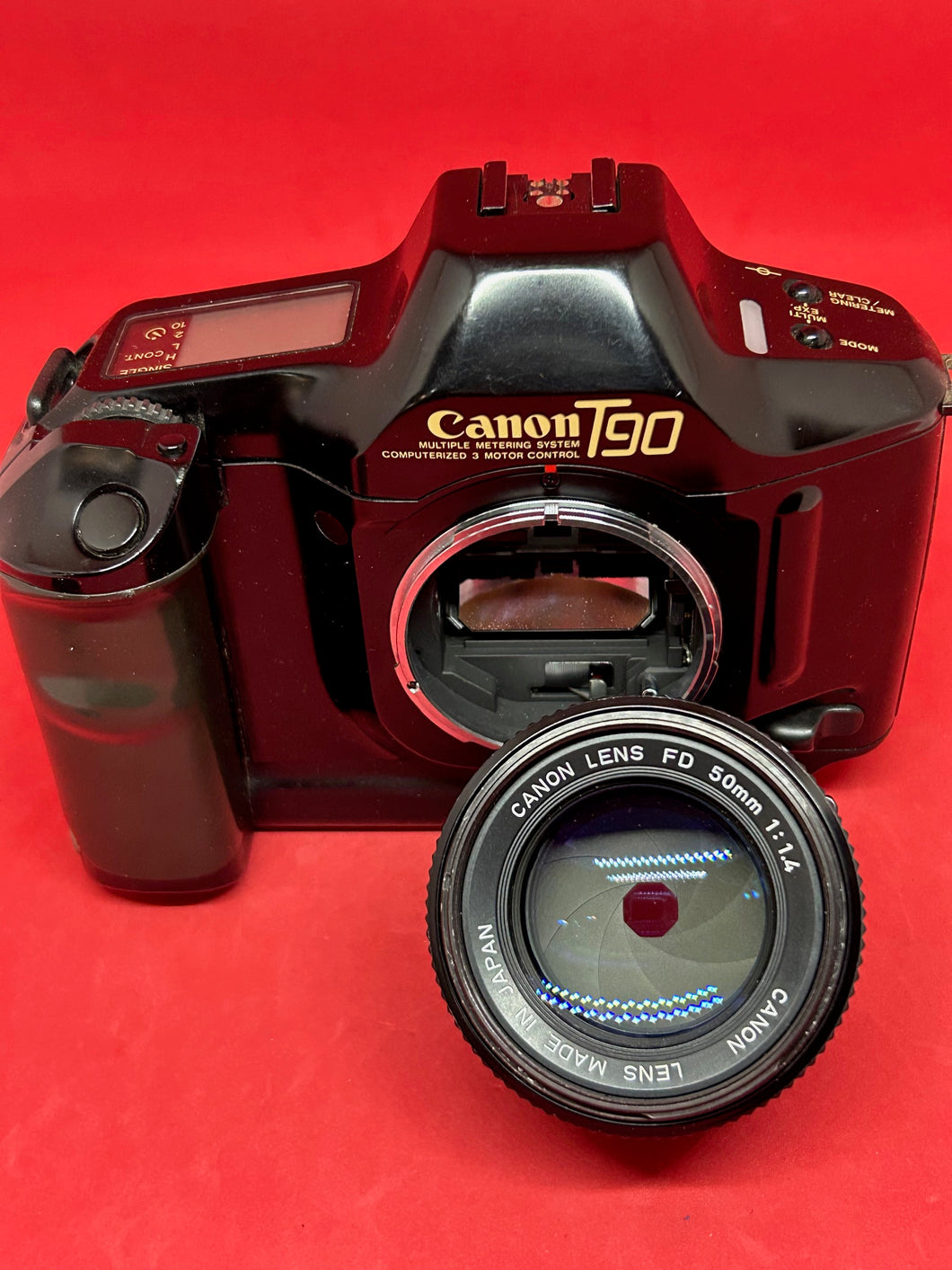 【動作品】Canon T90 Canon T90 with 50mm f/1.4 Lens – Lincoln Camera Shop Online, LLC
