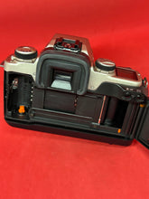 画像をギャラリービューアに読み込む, Canon Elan IIE with 28-80mm Lens