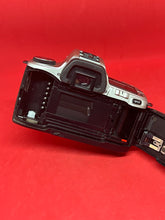 将图片加载到图库查看器，Minolta Maxxum HTsi Plus 35mm SLR Camera Kit w/ 35-80mm Lens