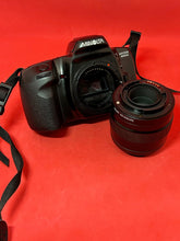 将图片加载到图库查看器，Minolta 400si 35m Film Camera with 35-70mm Zoom Lens