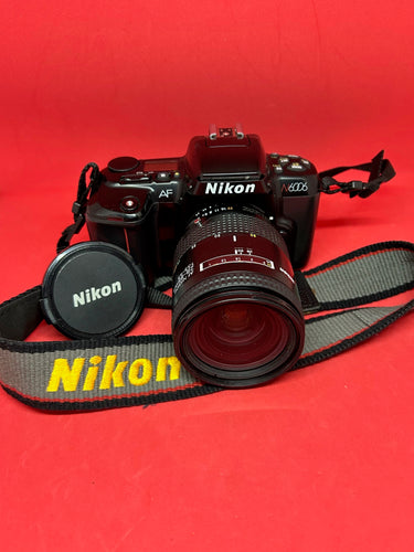Nikon N6006 with 28-85mm f/3.3-4.5 Nikon Zoom