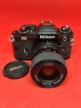 将图片加载到图库查看器，Nikon FG 35mm Film Camera with Nikon 35-70mm f/3.5 Zoom Lens