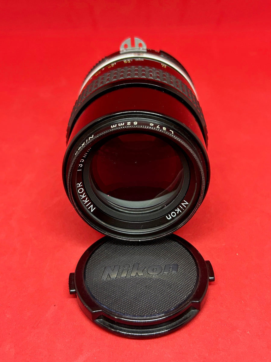 Nikon 135mm f/3.5 NIKKOR AI Manual Focus Lens - Catawiki