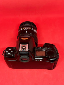 Nikon 8008 with Nikkor 28-85mm AF Zoom Lens