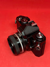 Load image into Gallery viewer, Nikon FM Black with 50mm f/1.8 Lens