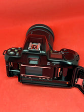 Load image into Gallery viewer, Nikon N6006 with Tamron 28-200mm Zoom Lens