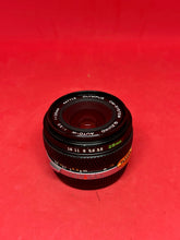 Laden Sie das Bild in den Galerie-Viewer, Olympus Zuiko 28mm f/3.5 Manual Focus Lens