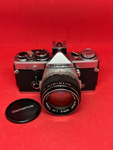 将图片加载到图库查看器，Olympus OM 2n with 50mm f/1.4 Lens