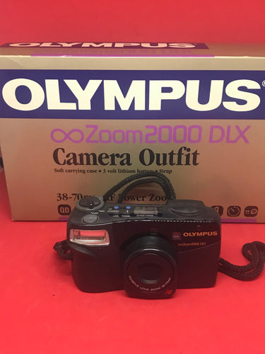 Olympus Zoom 2000 DLX 35mm Point & Shoot