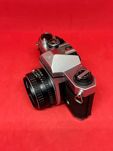 Pentax K1000 with 50mm f/2.0 Lens