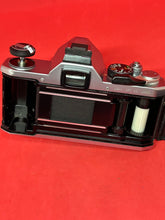 Load image into Gallery viewer, Pentax MX with 50mm f/1.7 Lens