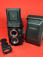 Load image into Gallery viewer, Yashica Mat 124 Medium Format TLR Camera