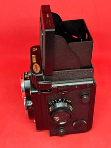 Yashica Mat 124G Medium Format TLR Camera