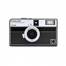 Cargar imagen en el visor de la galería, Kodak Ektar H35N Half Frame 35mm Camera w/ 22mm Lens F/8 and Flash - Black