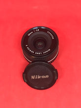 画像をギャラリービューアに読み込む, Nikon 28mm f/2.8 Series E AIS Manual Focus Lens