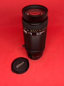 Nikon Nikkor 75-300mm F/4.5-5.6 AF Lens