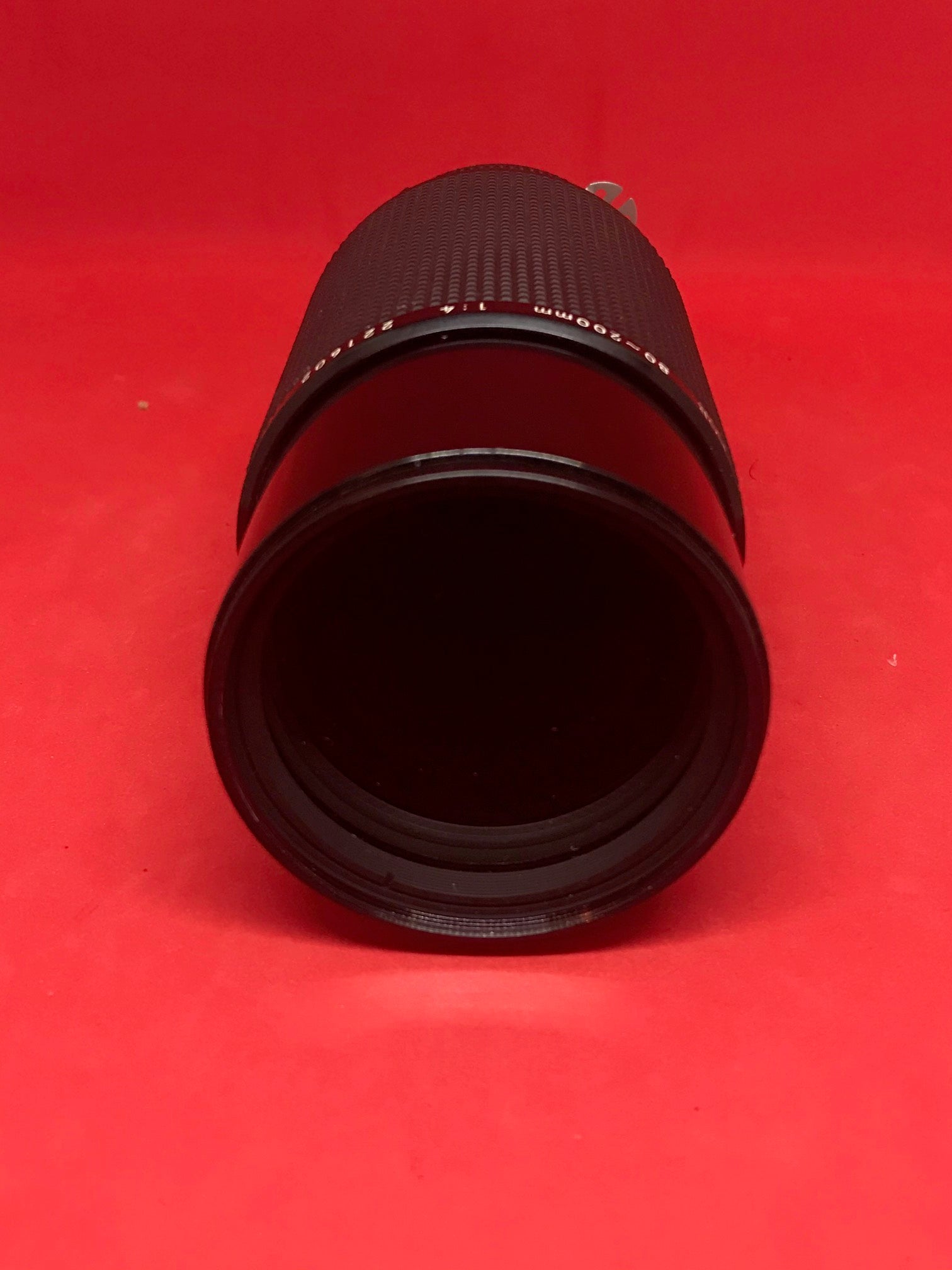 AI-S Zoom-NIKKOR 80-200mm f-4 User Manual AI-S Zoom-NIKKOR 80-200mm f-4 User Manual