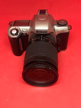 将图片加载到图库查看器，Nikon N65 with 28-80mm f/3.5-5.6D Zoom Lens