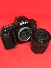 将图片加载到图库查看器，Nikon N70 with Nikon 28-80mm f/3.5-5.6D Zoom Lems