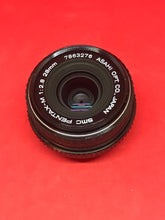 Cargar imagen en el visor de la galería, Pentax 28mm F/2.8 SMC M K Mount Manual Focus Lens